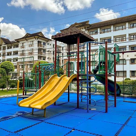 Modern 2Br Condo Near Sm With Free Parking Pool Wifi And Netflix Davao City Exteriör bild