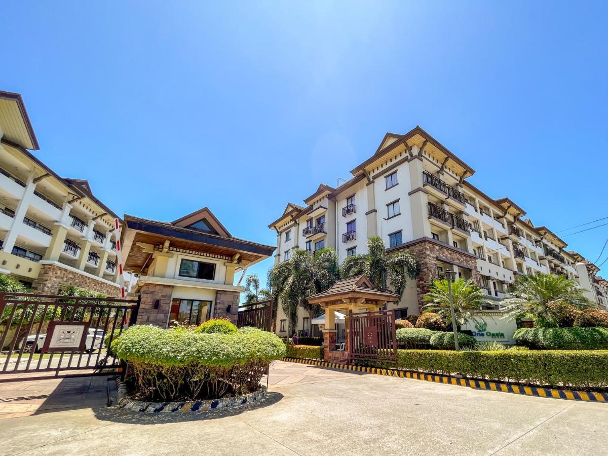 Modern 2Br Condo Near Sm With Free Parking Pool Wifi And Netflix Davao City Exteriör bild